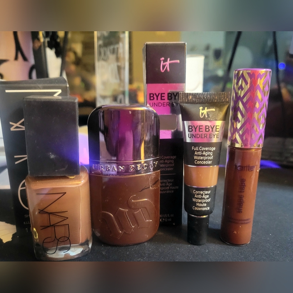 Makeup Bundle For Shade- Deep/ Expresso